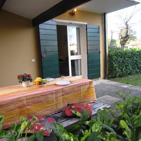 Spacious On 2 Floors - Beahost Apartment *