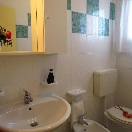 Apartment Spacious On 2 Floors - Beahost Bibione